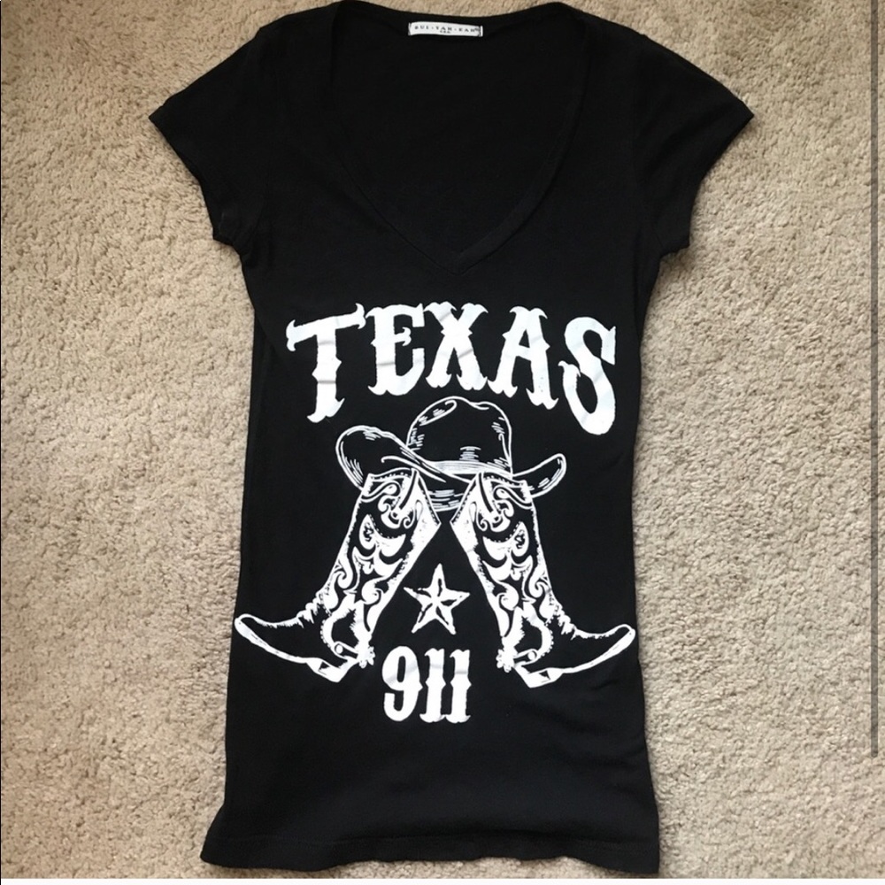 Texas V-Neck
